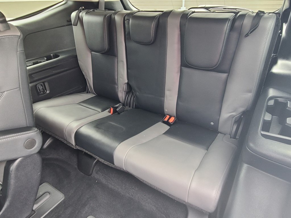 2022 Subaru Ascent Onyx Edition photo 18