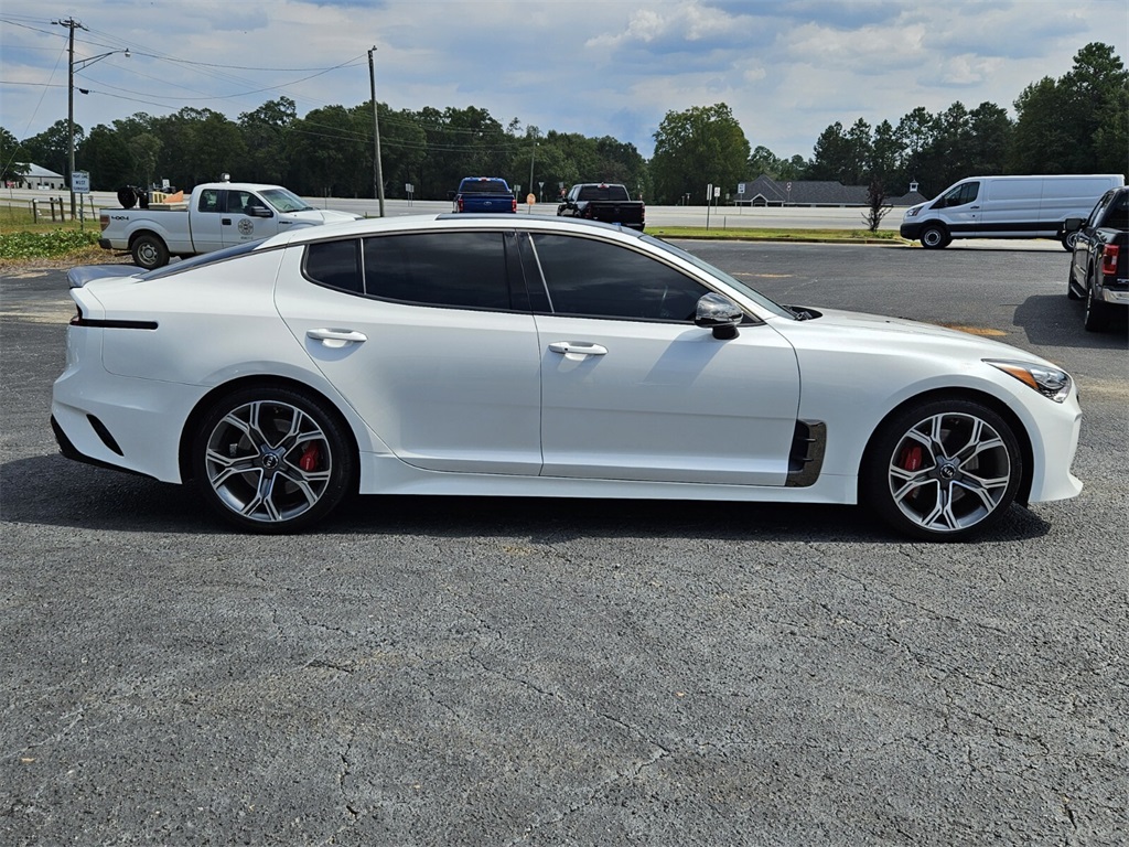 2020 Kia Stinger GT2 photo 13