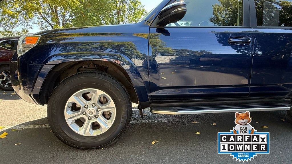 2020 Toyota 4Runner Base photo 5