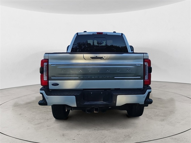 2024 Ford F-350 photo 3