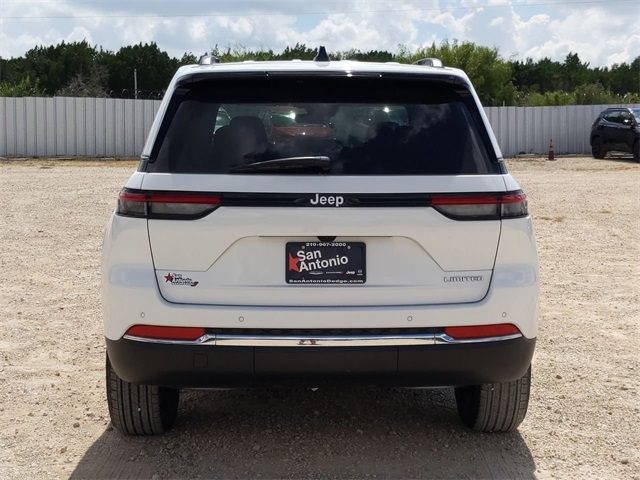 2025 Jeep Grand Cherokee Limited photo 7