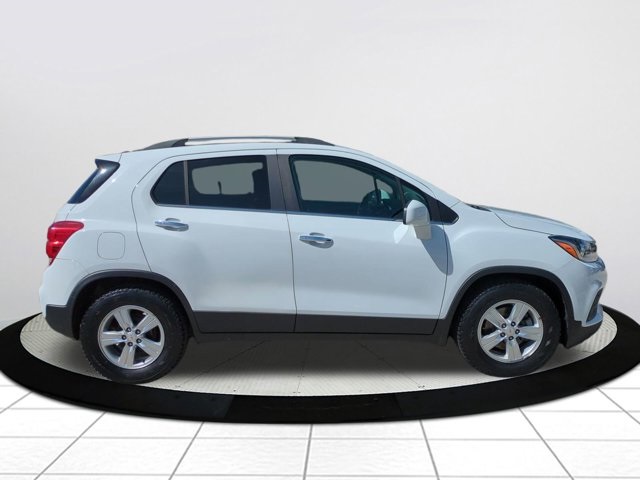 Used 2018 Chevrolet Trax LT with VIN KL7CJLSB3JB727601 for sale in Naples, FL