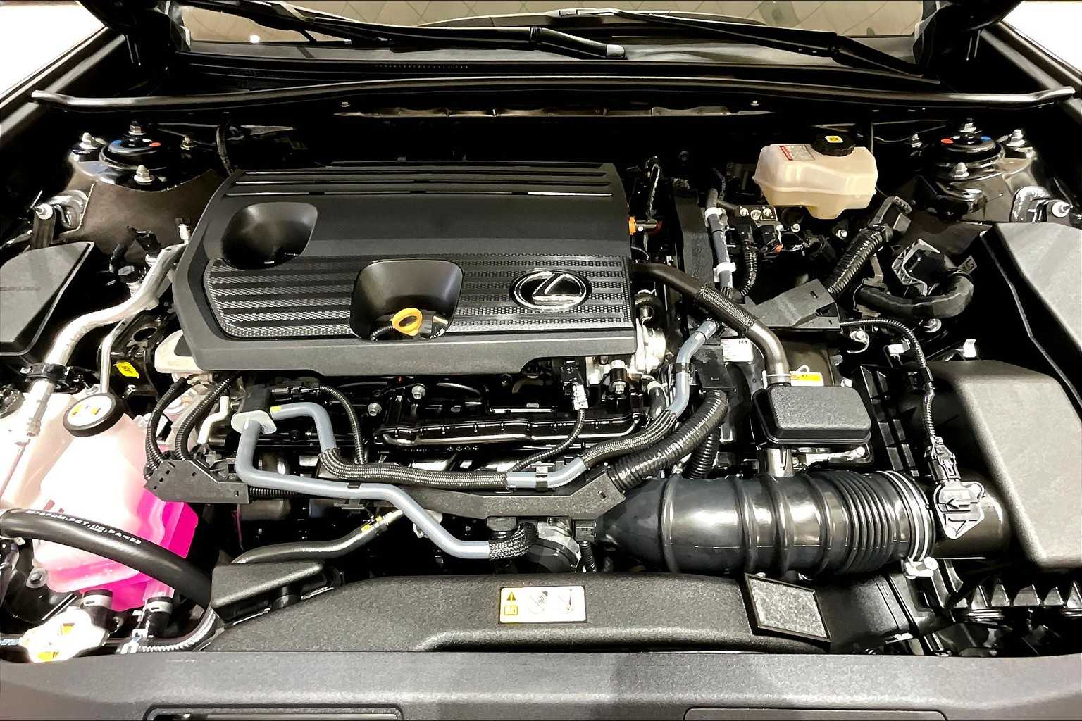 2025 Lexus ES 300h photo 29