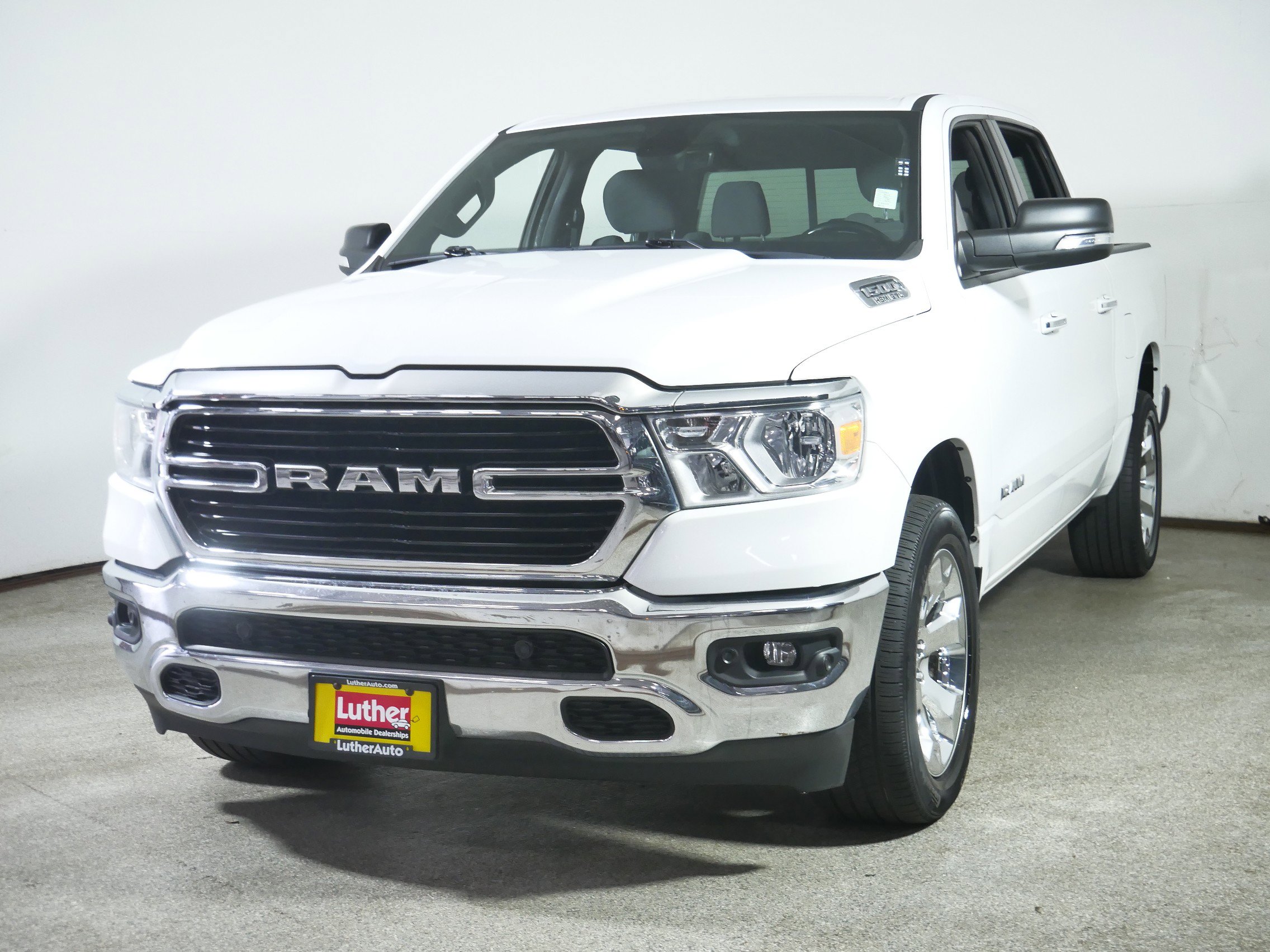 2019 Ram 1500 Big Horn Lone Star photo 3