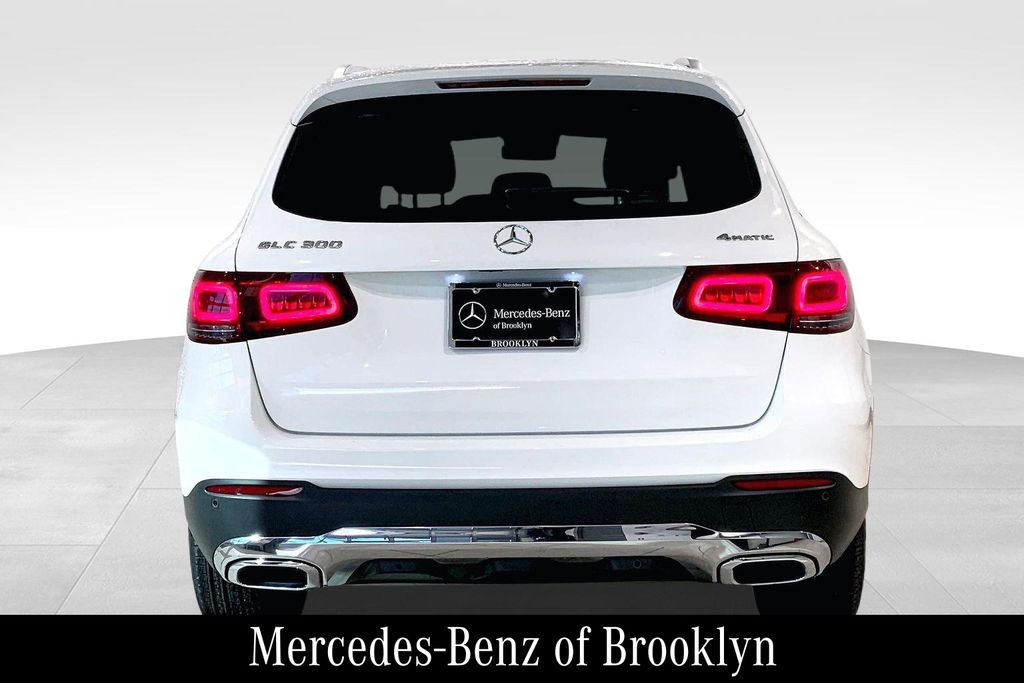 2022 Mercedes Benz GLC 300 4MATIC photo 4