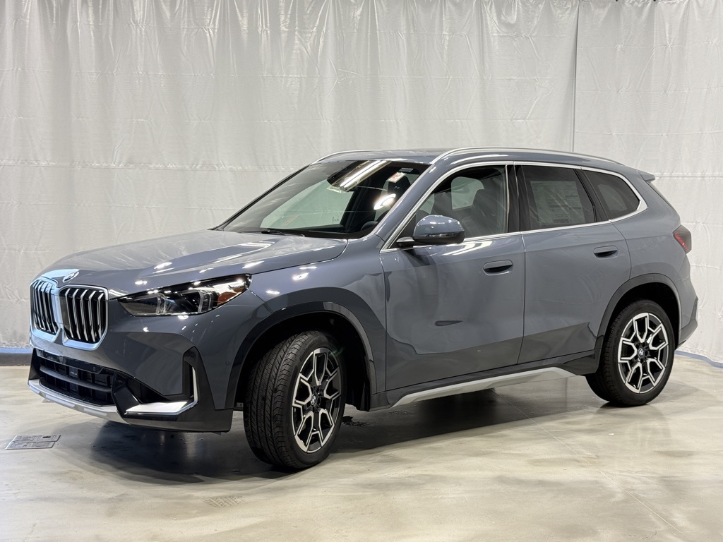 『HAMI VEN BLACK×SILVER』 New 2025 BMW X1 xDrive28i SUV in Orland Park #BF6464 | BMW