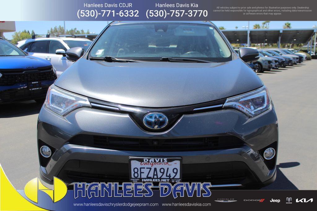 2018 Toyota RAV4 Hybrid Limited photo 2