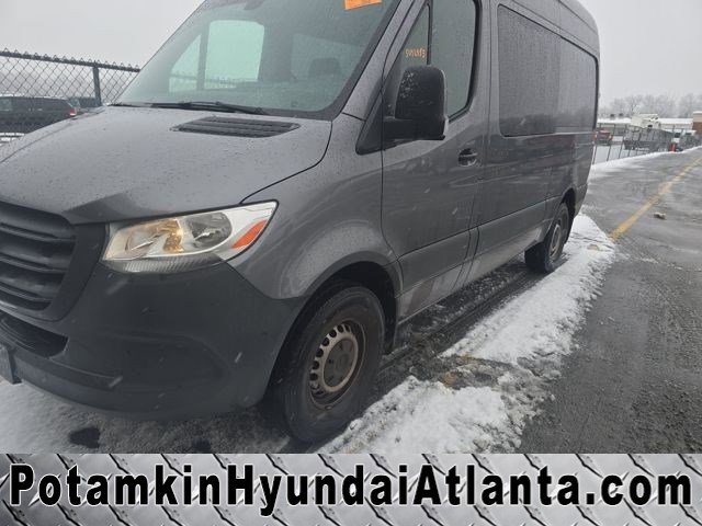 2023 Mercedes-Benz Sprinter Crew Van Base's photo
