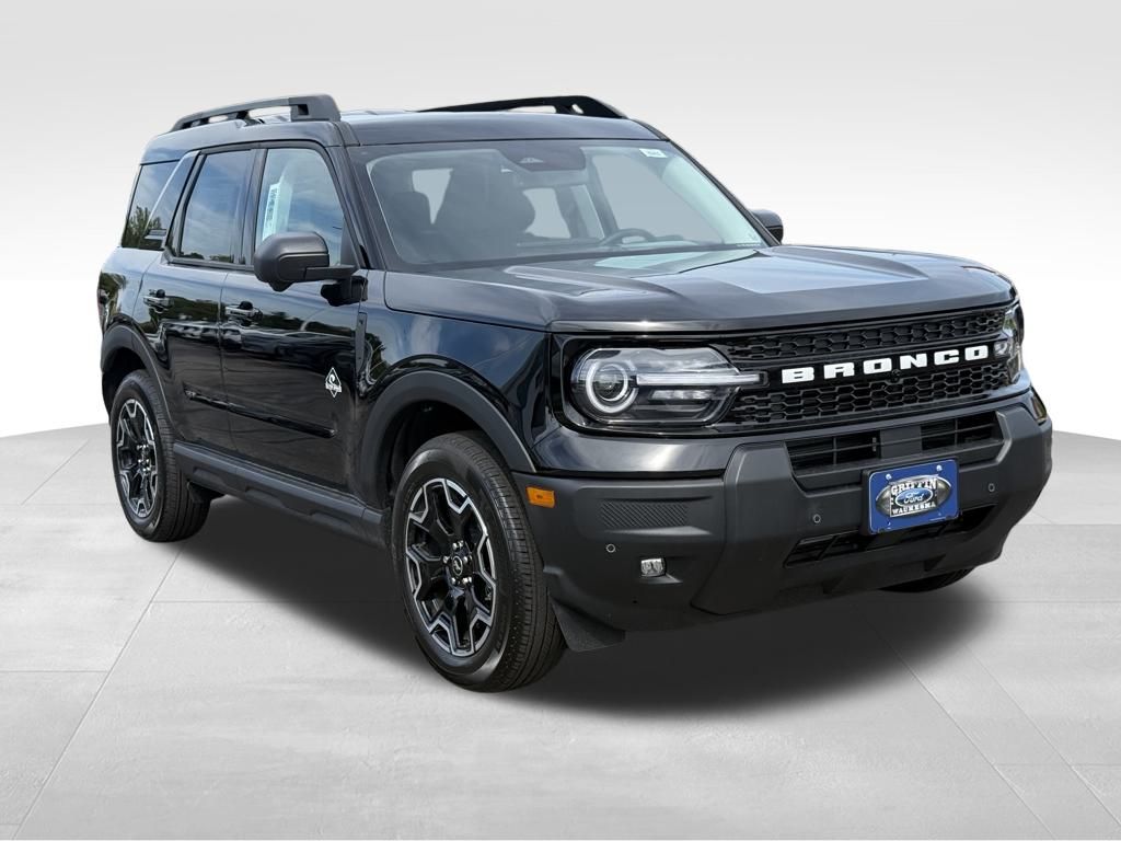 2025 Ford Bronco Sport Outer Banks photo 4