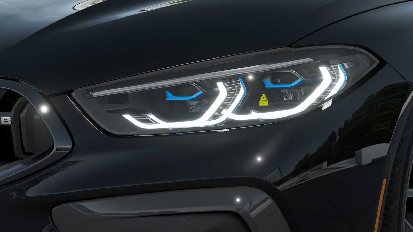 2025 Bmw M8 Competition photo 3