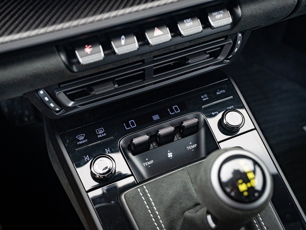 2024 Porsche 911 GT3 RS photo 27