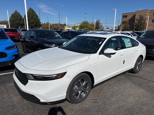 2025 Honda Accord Hybrid EX-L photo 3