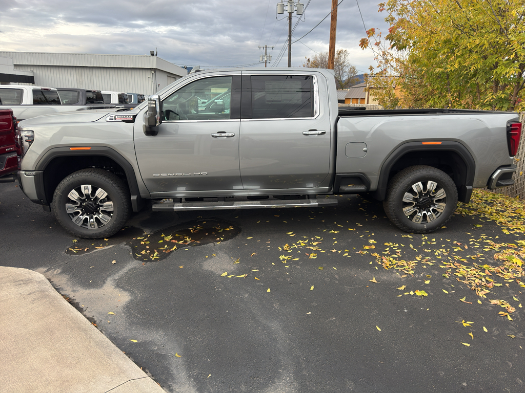 2026 GMC Sierra 2500HD Denali's photo
