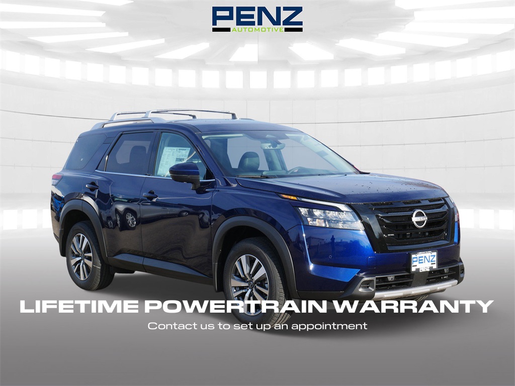 2025 Nissan Pathfinder SL's photo