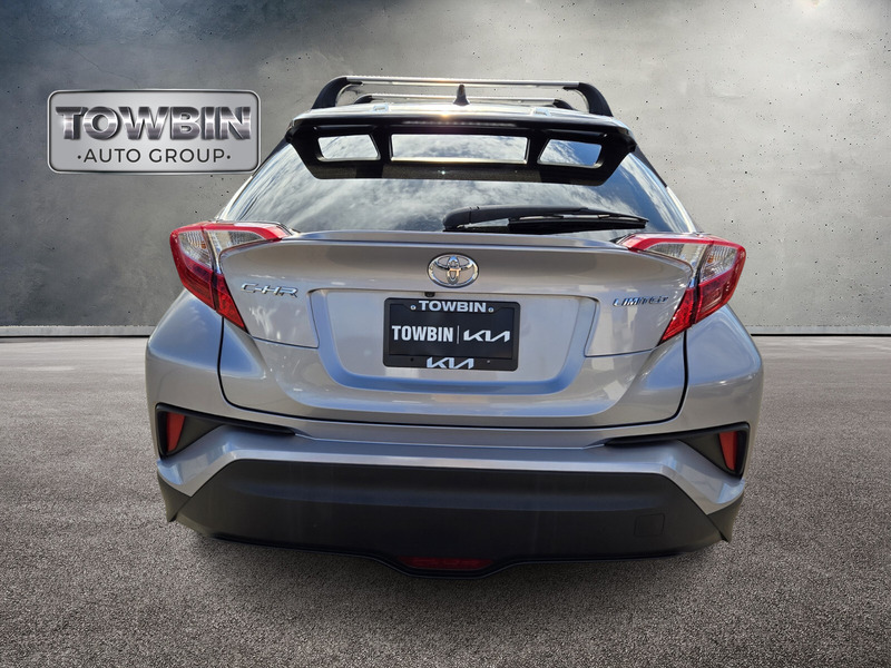 2019 Toyota C-HR Limited photo 5