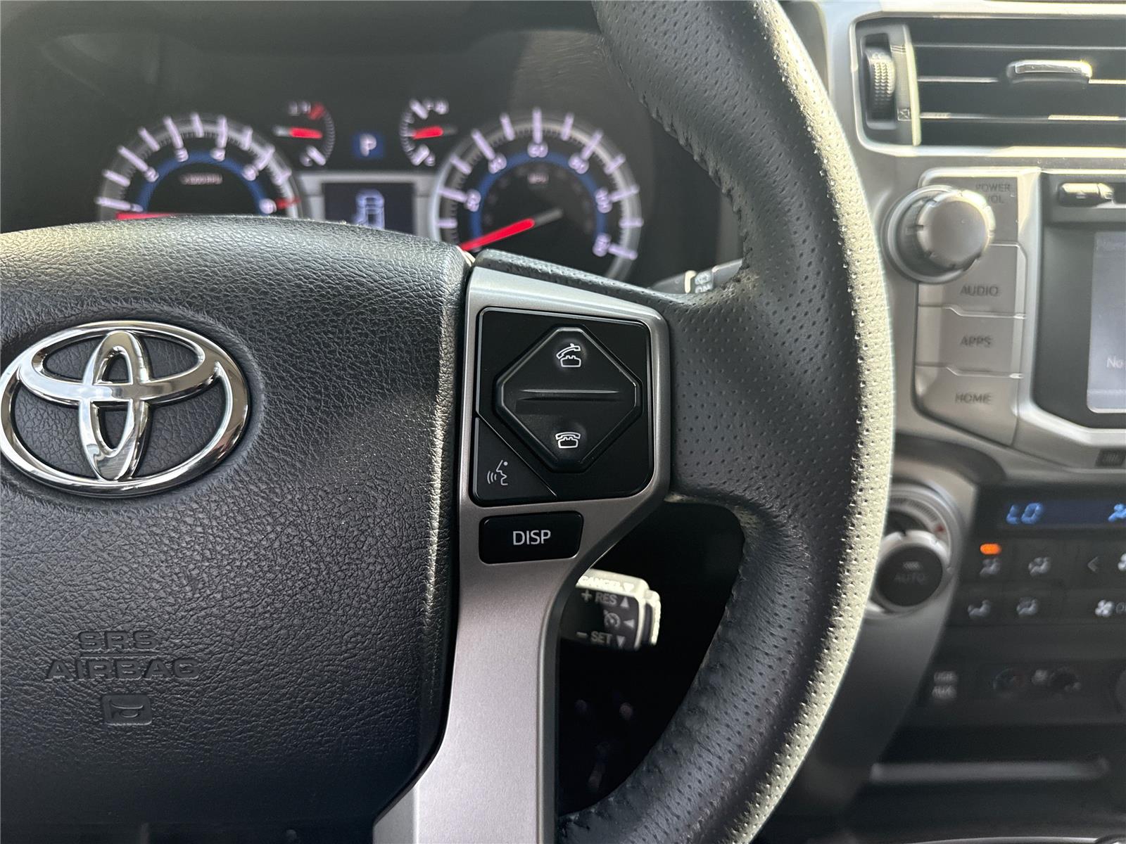 2018 Toyota 4Runner Limited photo 10