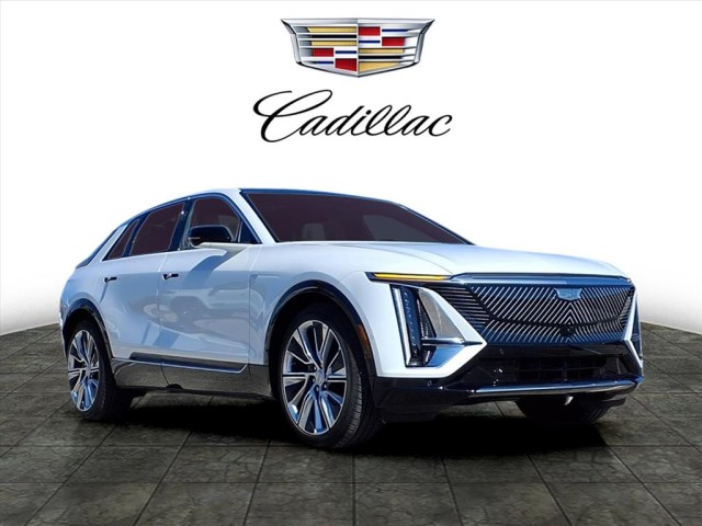 2025 Cadillac LYRIQ Luxury 3's photo