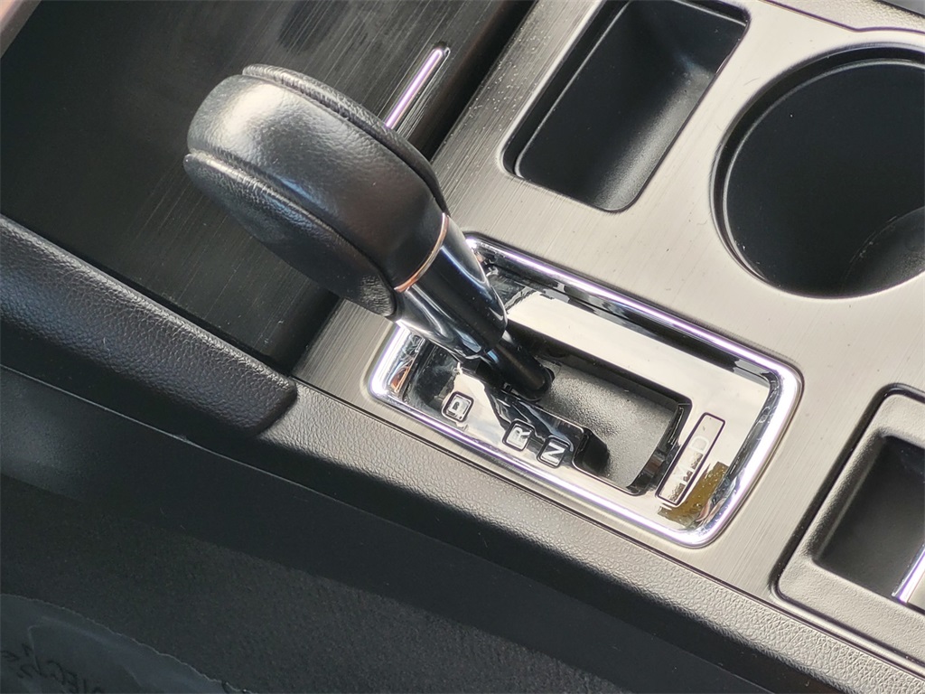 2018 Subaru Outback Touring photo 21