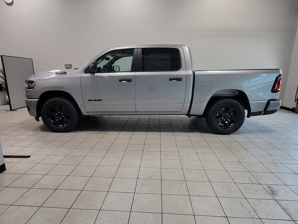 2025 Ram 1500 Tradesman photo 4