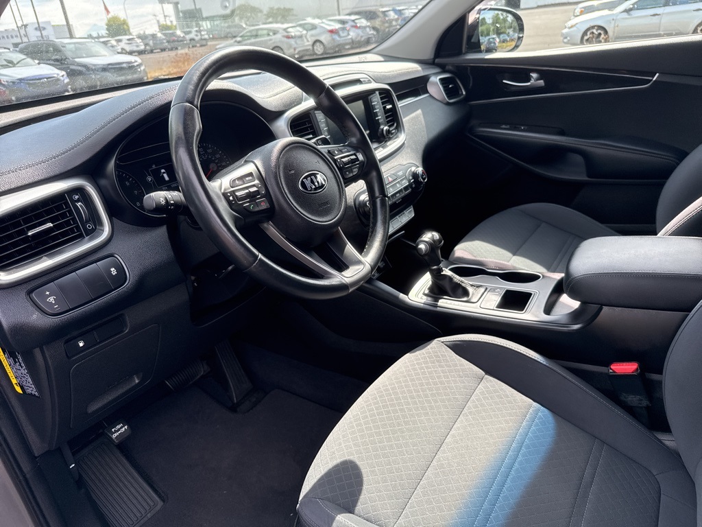 2018 Kia Sorento LX photo 9