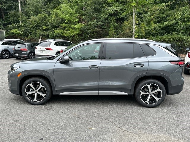 2025 Volkswagen Tiguan SE photo 4