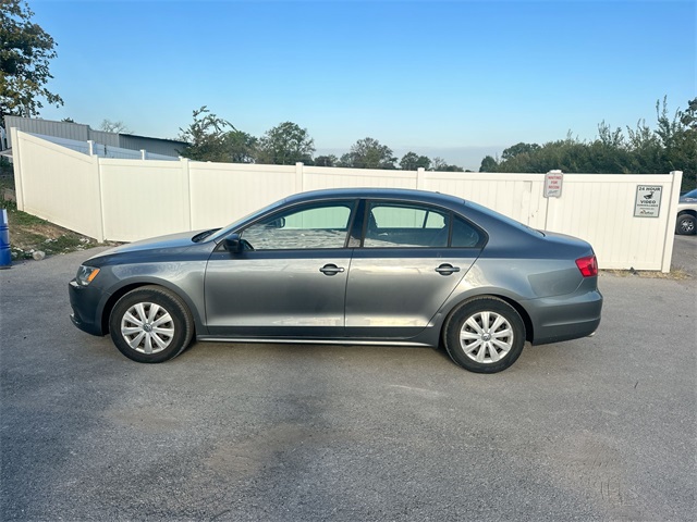 3VW2K7AJ6EM406272
