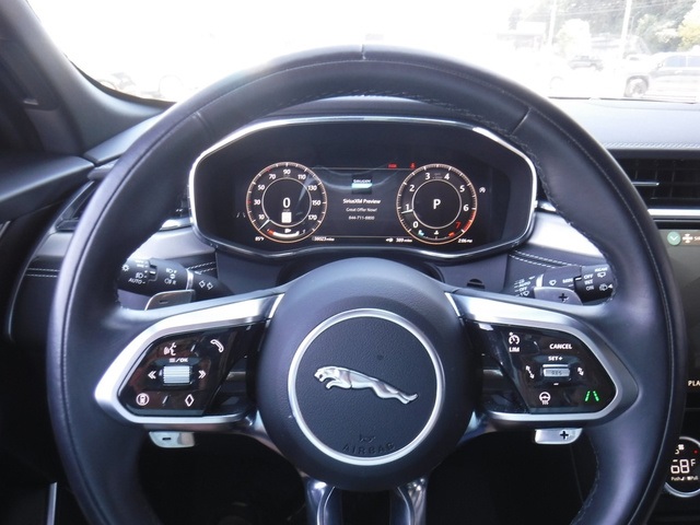 2025 Jaguar F-PACE P250 R-Dynamic S photo 28