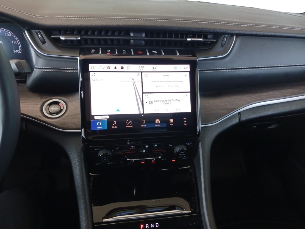 2024 Jeep Grand Cherokee Limited photo 17