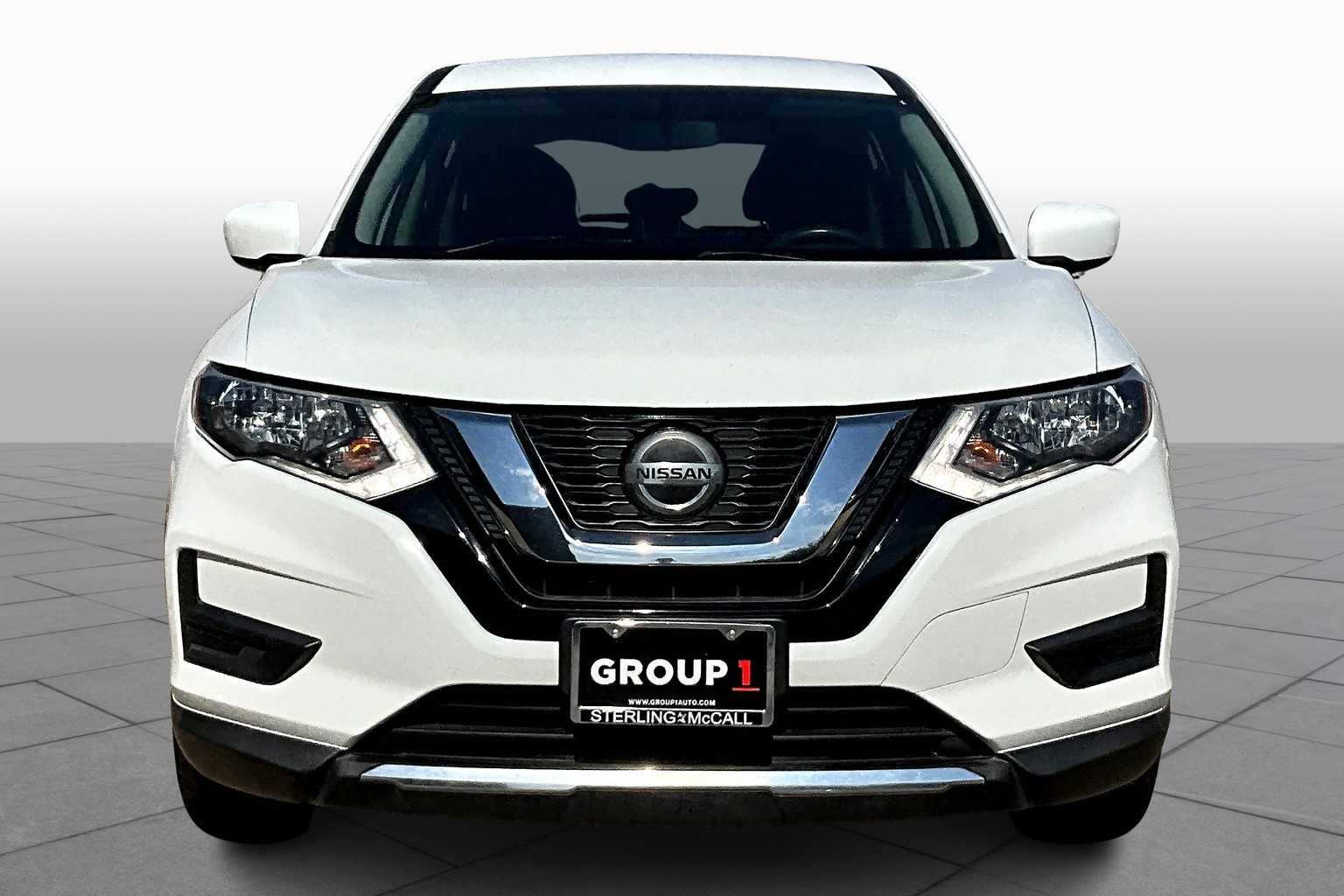 2018 Nissan Rogue S photo 3