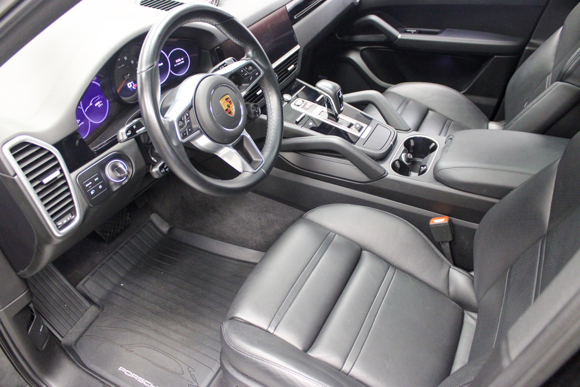 2022 Porsche Cayenne Coupe photo 5