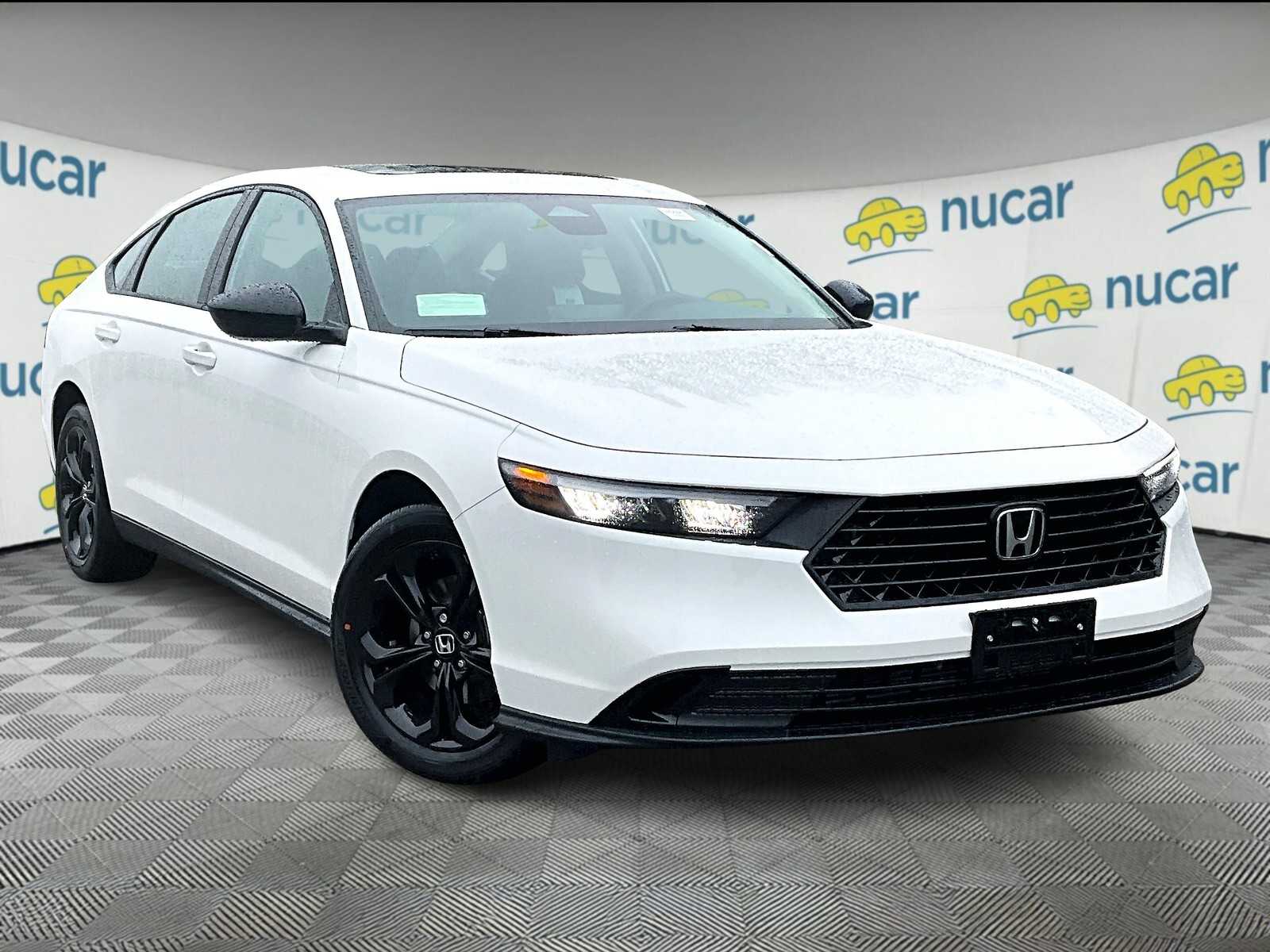 2025 Honda Accord SE's photo