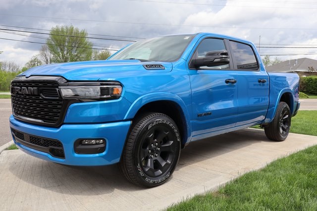 2025 Ram 1500 Big Horn Night Edition photo 4