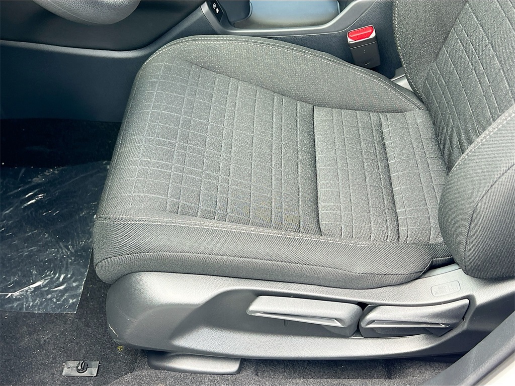 2025 Honda HR-V LX photo 21