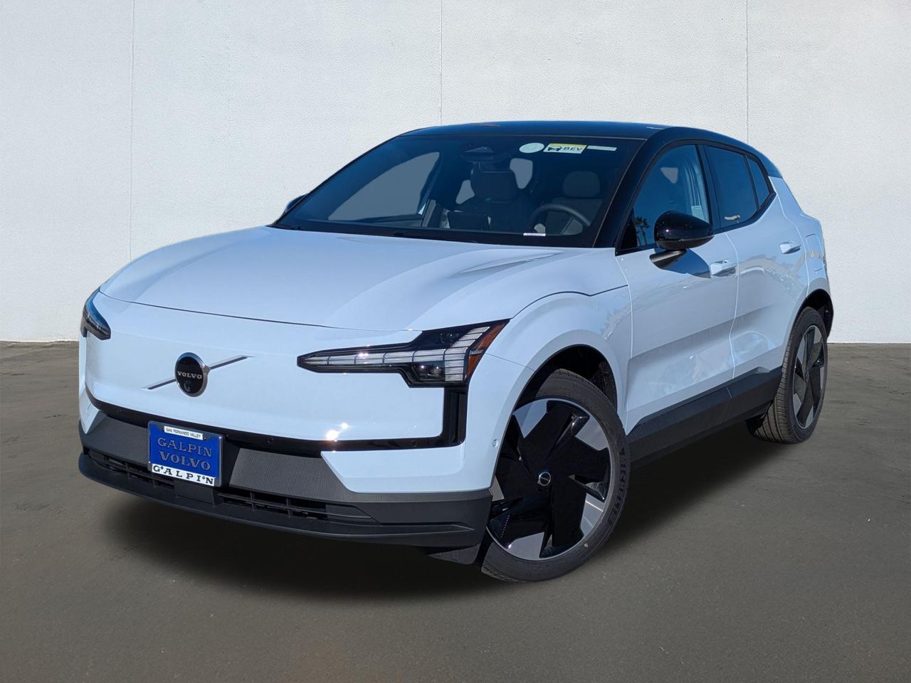 2026 Volvo EX30 Ultra's photo