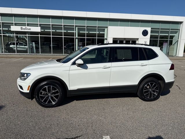 2021 Volkswagen Tiguan R-Line Black SEL photo 3