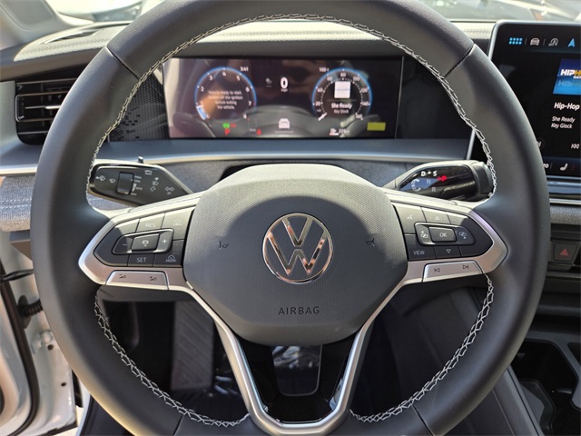 2025 Volkswagen Tiguan S photo 9