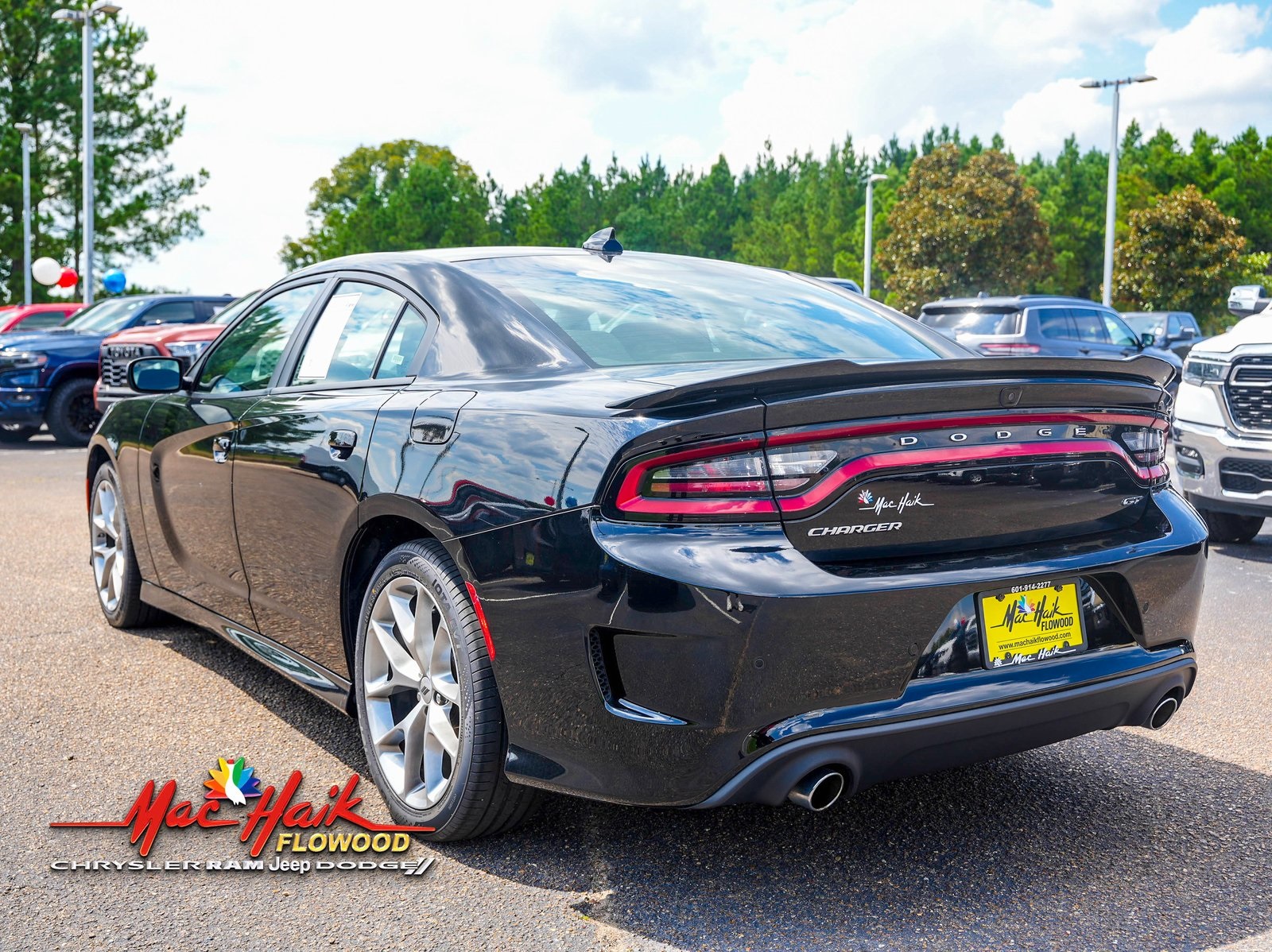 2023 Dodge Charger GT photo 4
