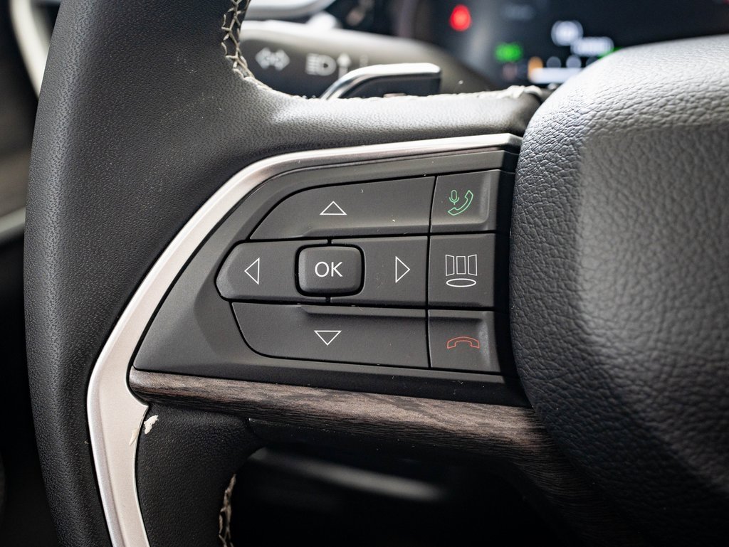 2023 Jeep Cherokee 4xe photo 25