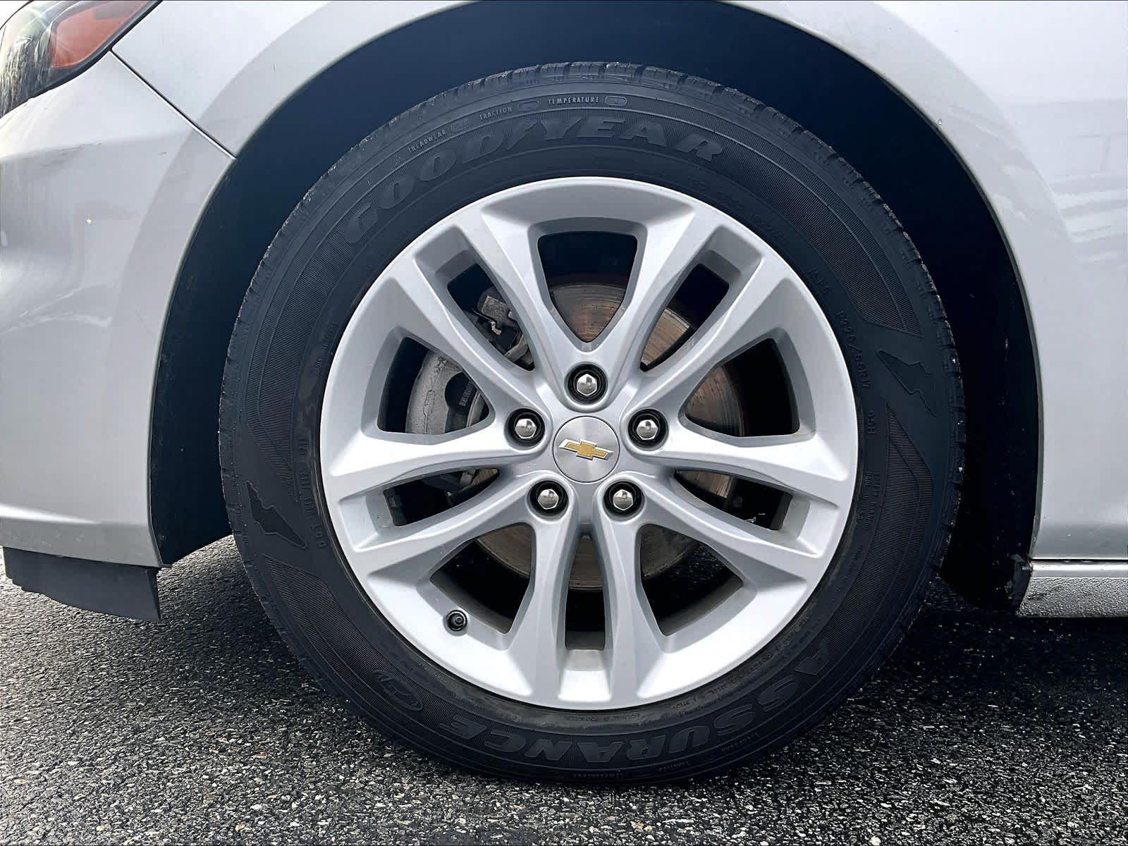 Image of Pre-Owned 2016 Chevrolet Malibu LT