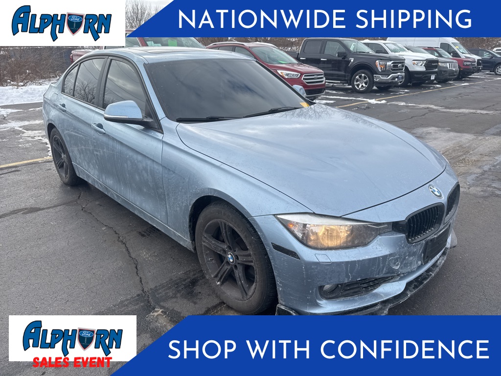 2013 BMW 3 Series 328i's photo