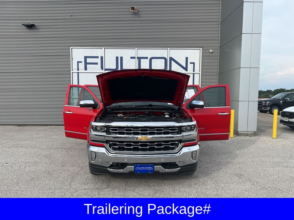 2018 Chevrolet Silverado 1500 LTZ photo 3