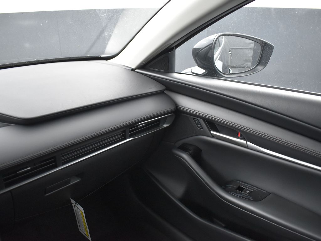 2025 Mazda Mazda3 Sedan 2.5 Select Sport photo 13