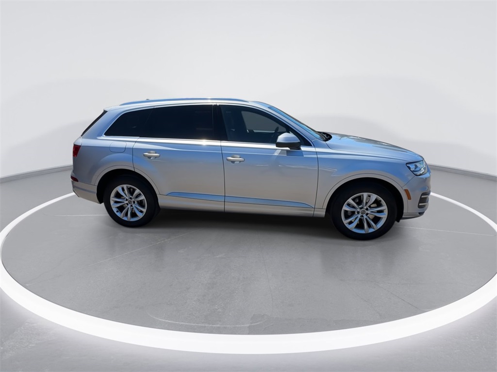 2019 Audi Q7 55 Premium photo 17