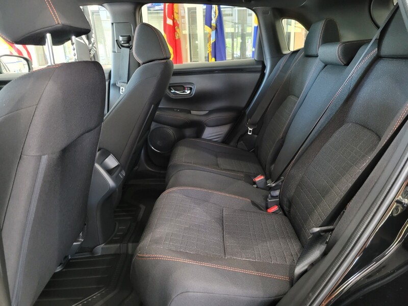 2026 Honda HR-V Sport photo 8