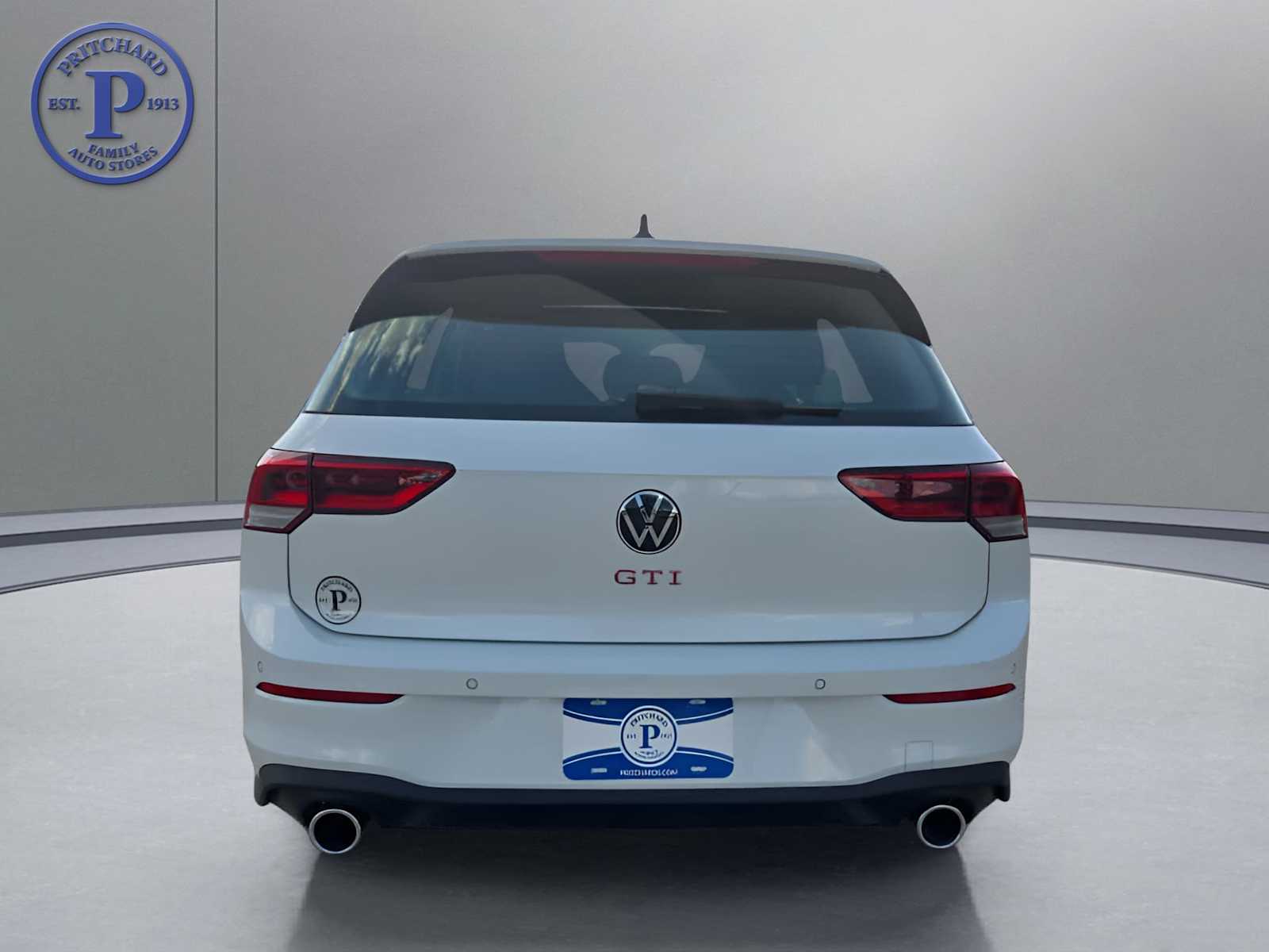 2025 Volkswagen Golf GTI SE photo 3