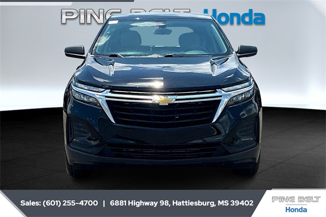 2023 Chevrolet Equinox LS photo 2