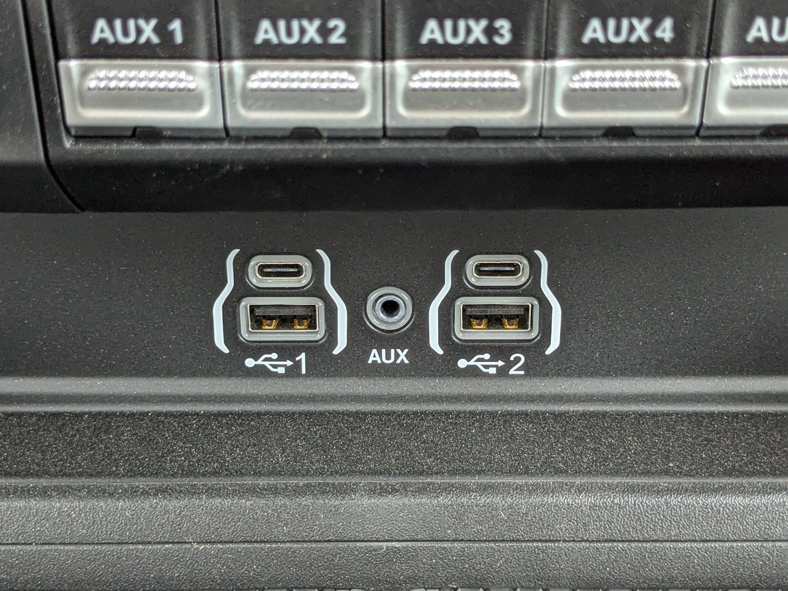 2025 Ram 2500 Laramie photo 18