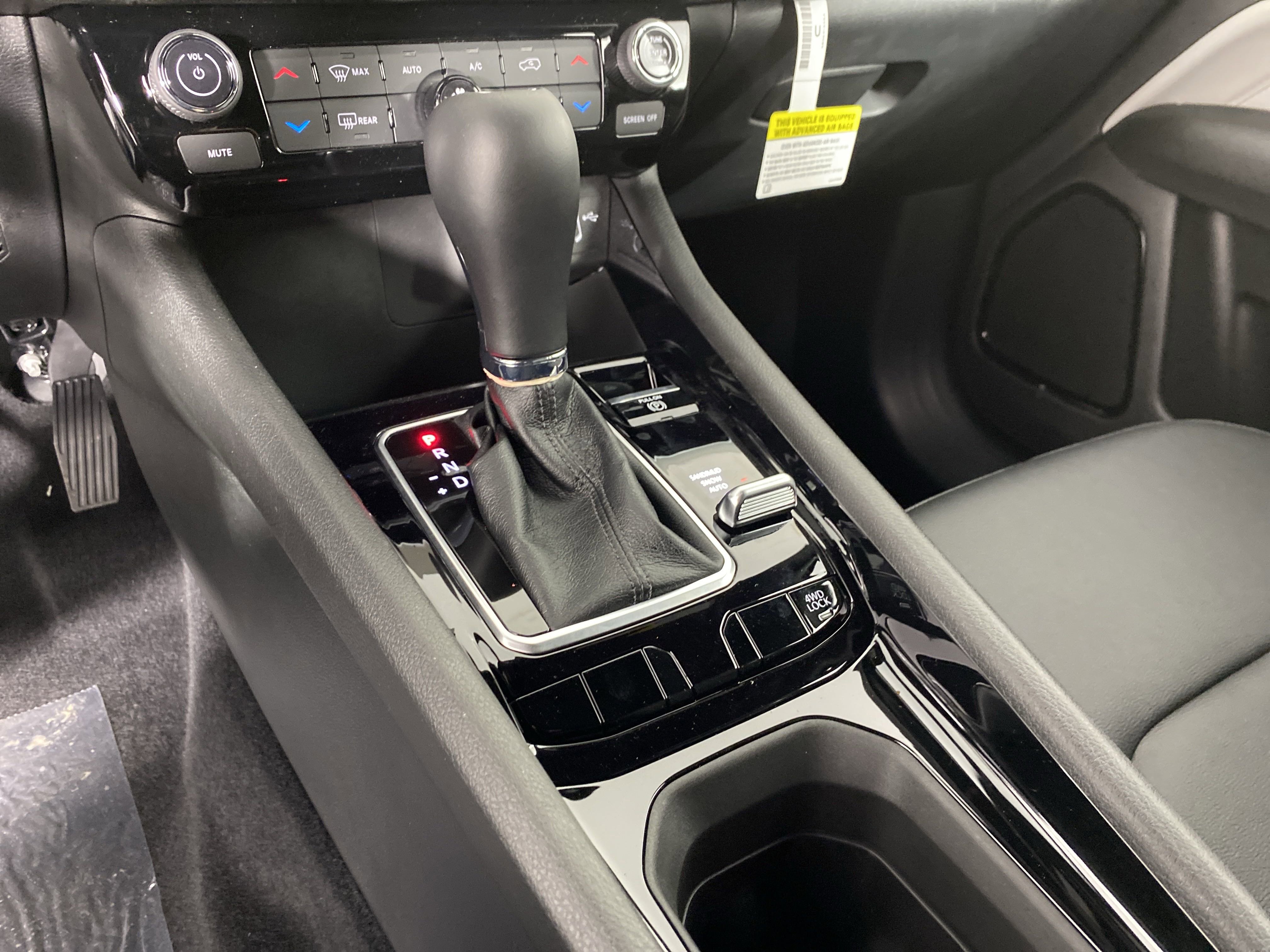 2025 Jeep Compass Limited photo 10