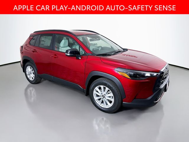 2026 Toyota Corolla Cross LE's photo