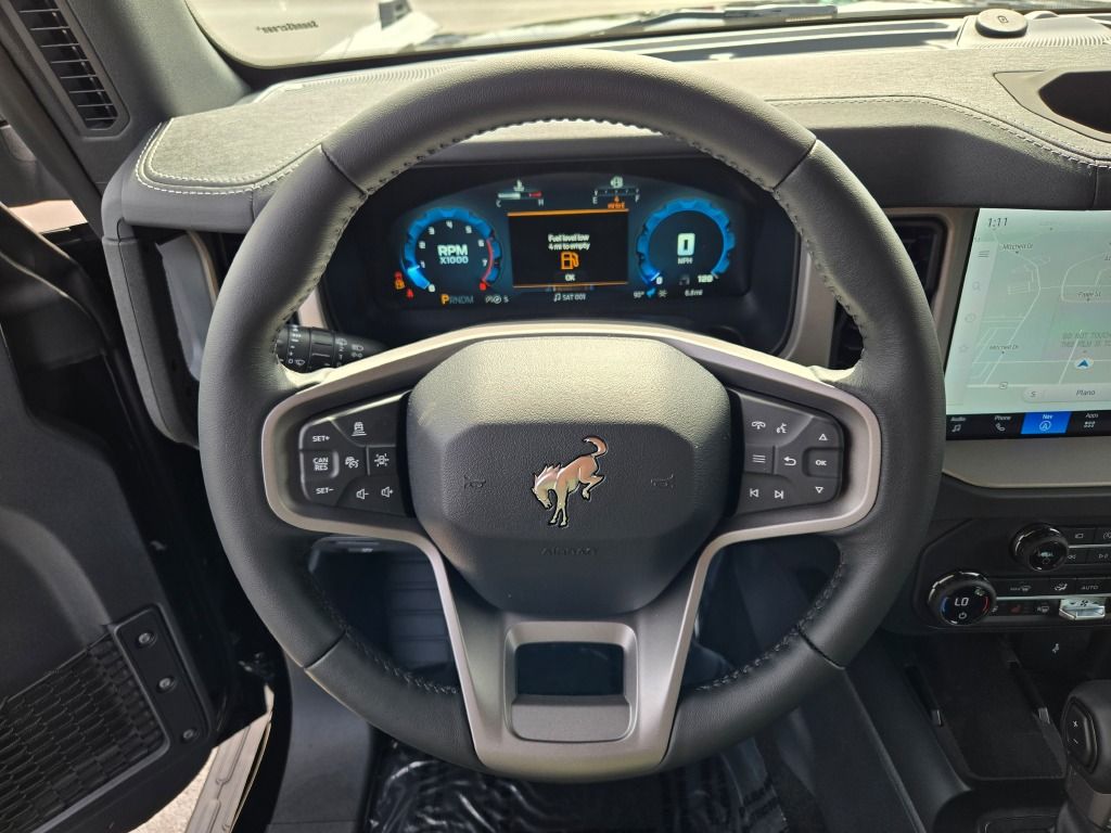 2025 Ford Bronco Outer Banks photo 29